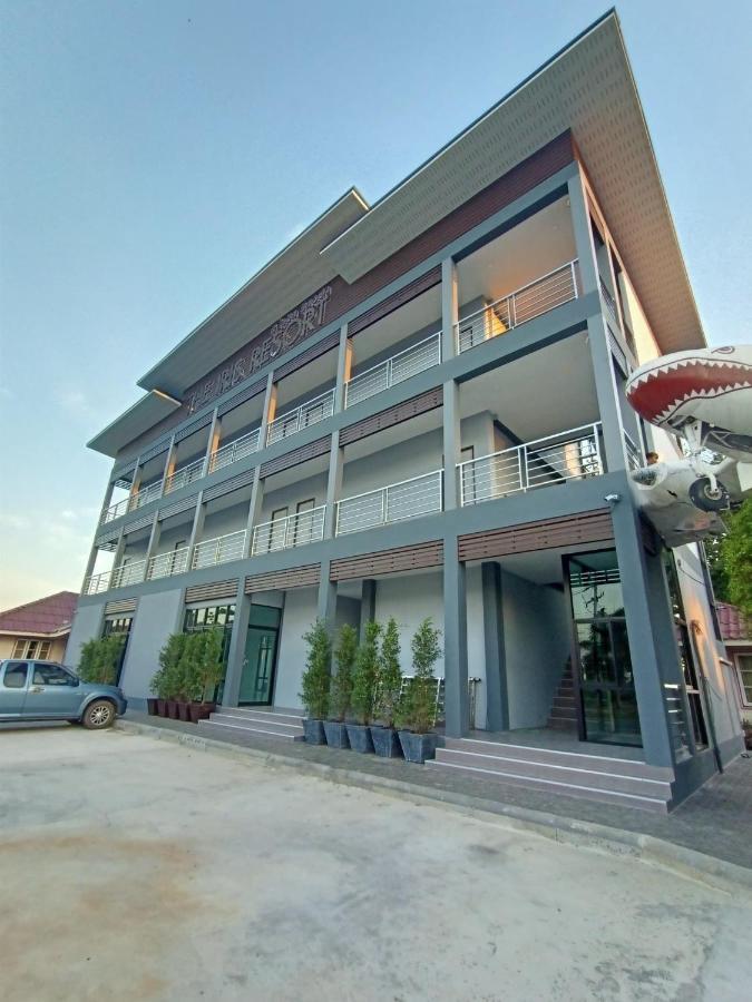 The Iris Resort Chao Lao Beach Exterior photo